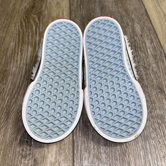 Vans Toddler Youth US Size 4.5 Slip On V Yeti White Blue Fuzzy Sneaker Shoes - Picture 10 of 11